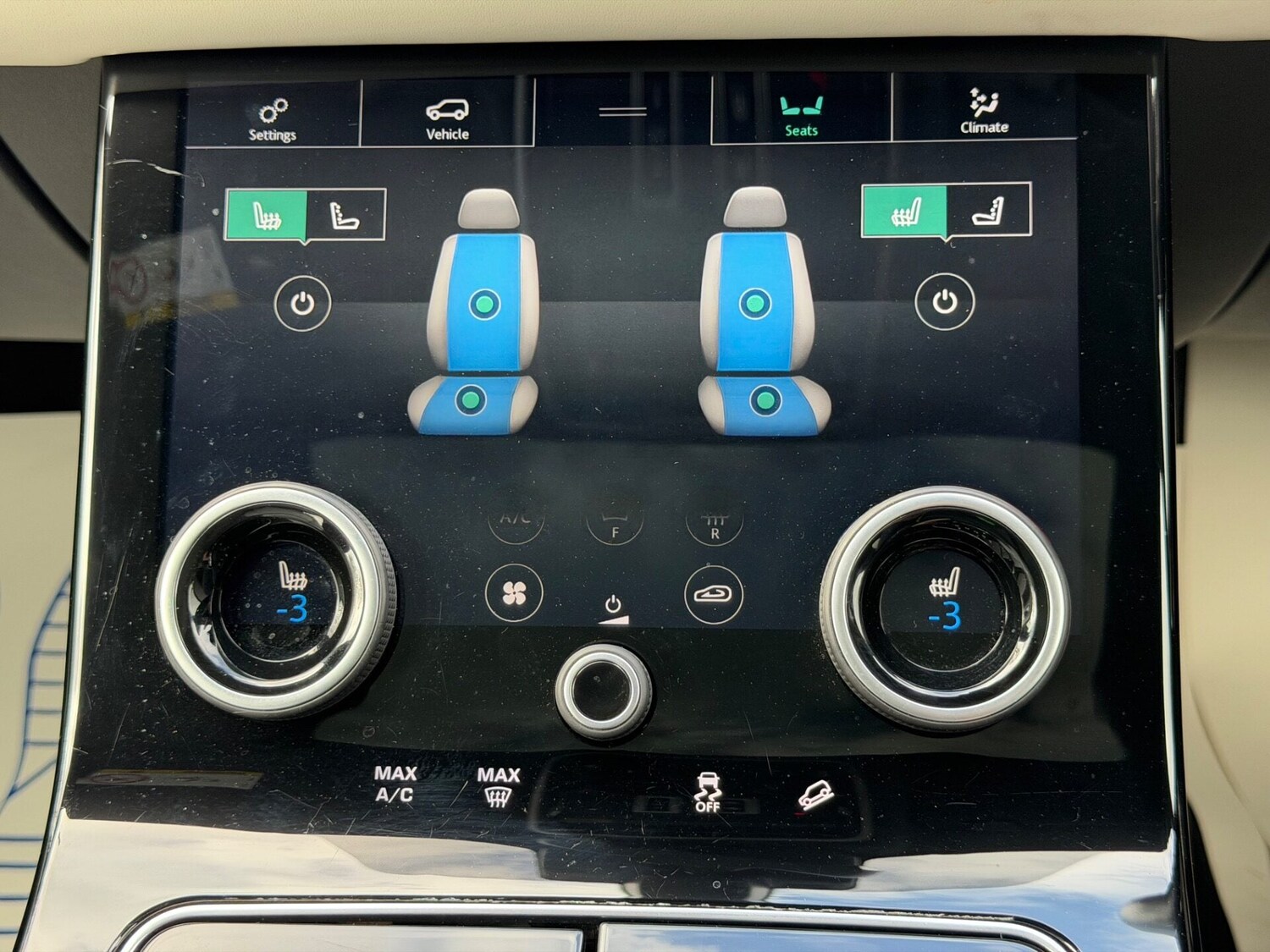 Used Land Rover Range Rover Velar 2017 for sale - 78077974: Photo 58