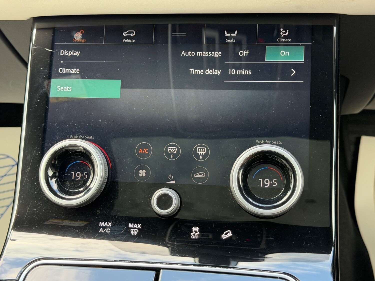 Used Land Rover Range Rover Velar 2017 for sale - 78077974: Photo 61