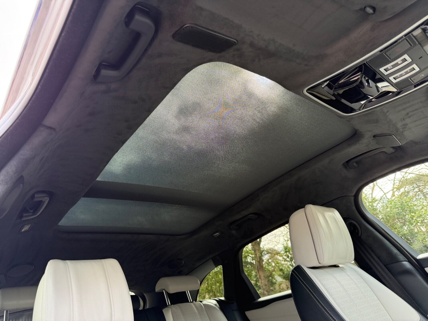 Used Land Rover Range Rover Velar 2017 for sale - 78077974: Photo 71