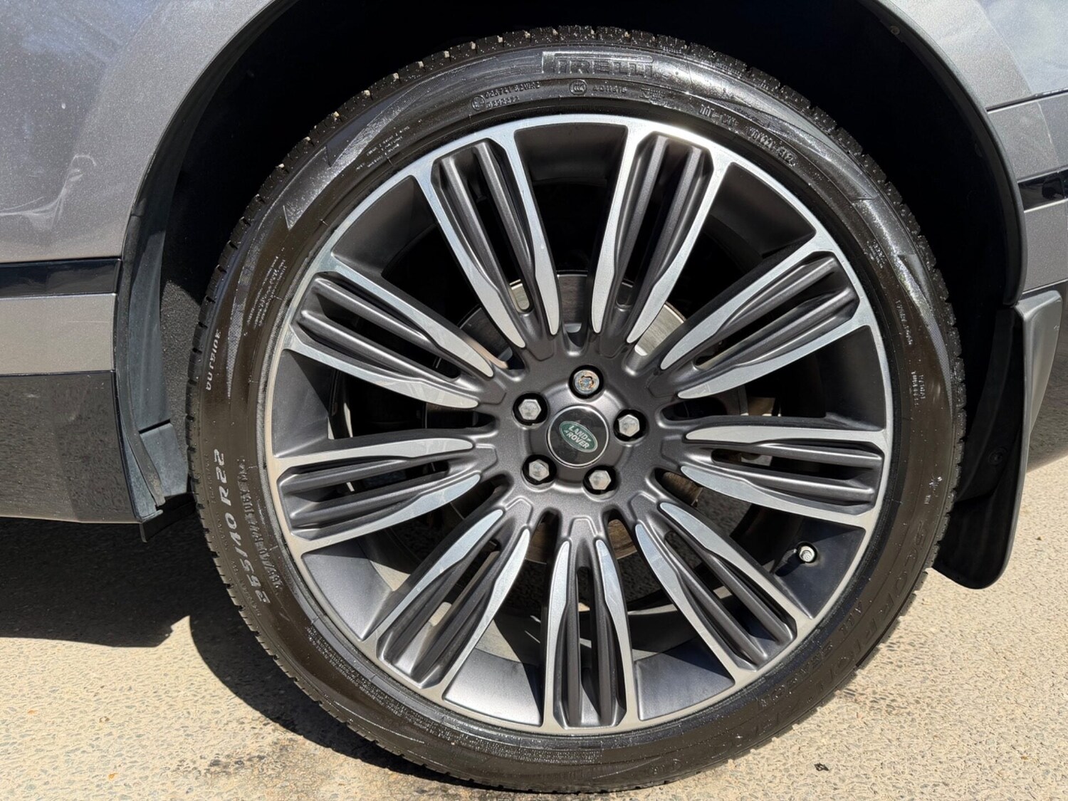 Used Land Rover Range Rover Velar 2017 for sale - 78077974: Photo 78