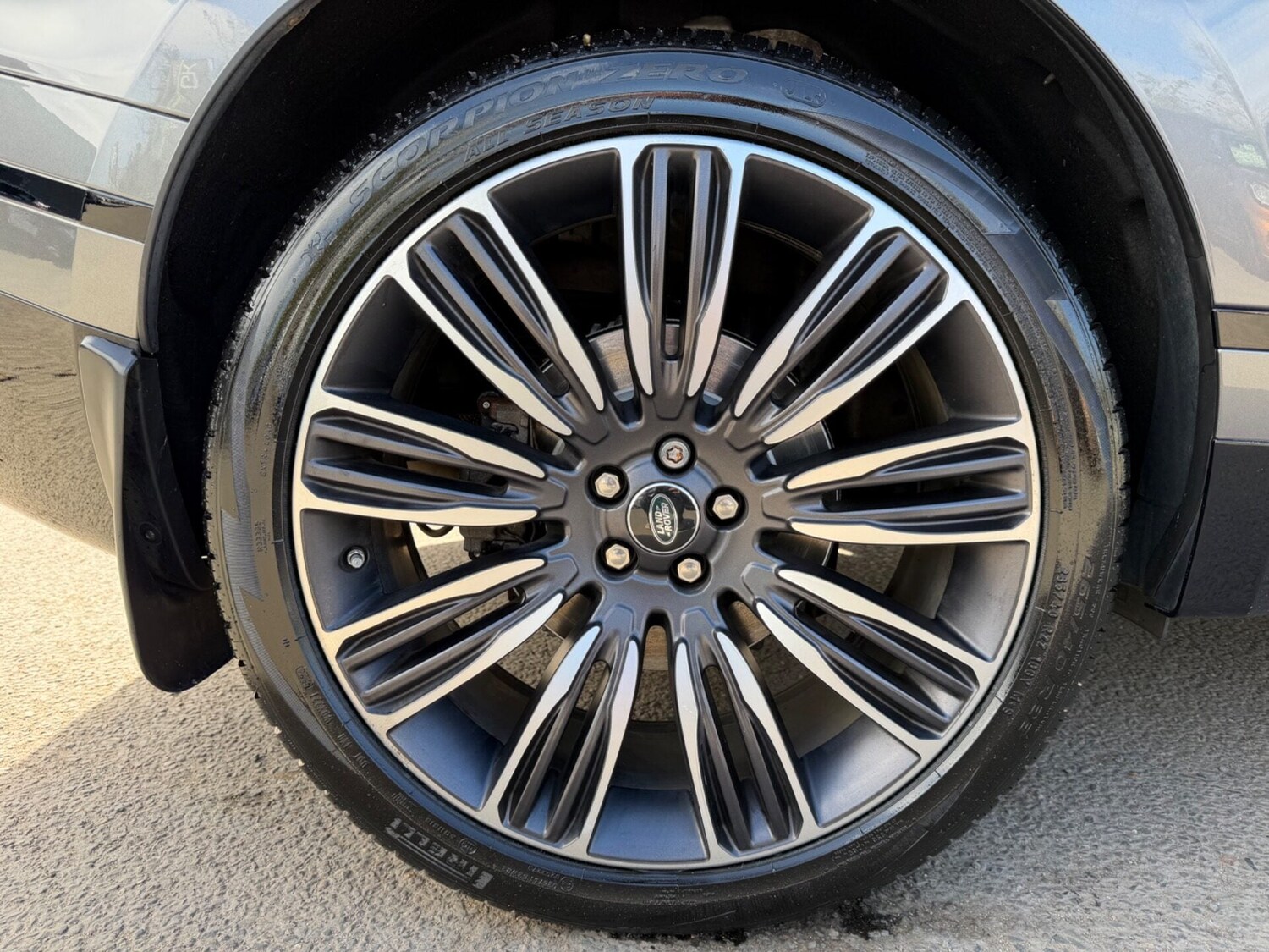 Used Land Rover Range Rover Velar 2017 for sale - 78077974: Photo 79