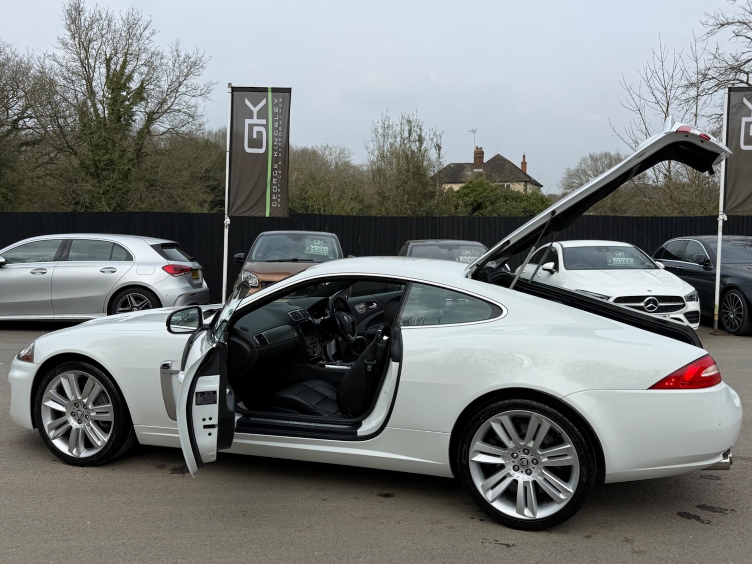 Used Jaguar XK 2010 for sale - 78001624: Photo 13