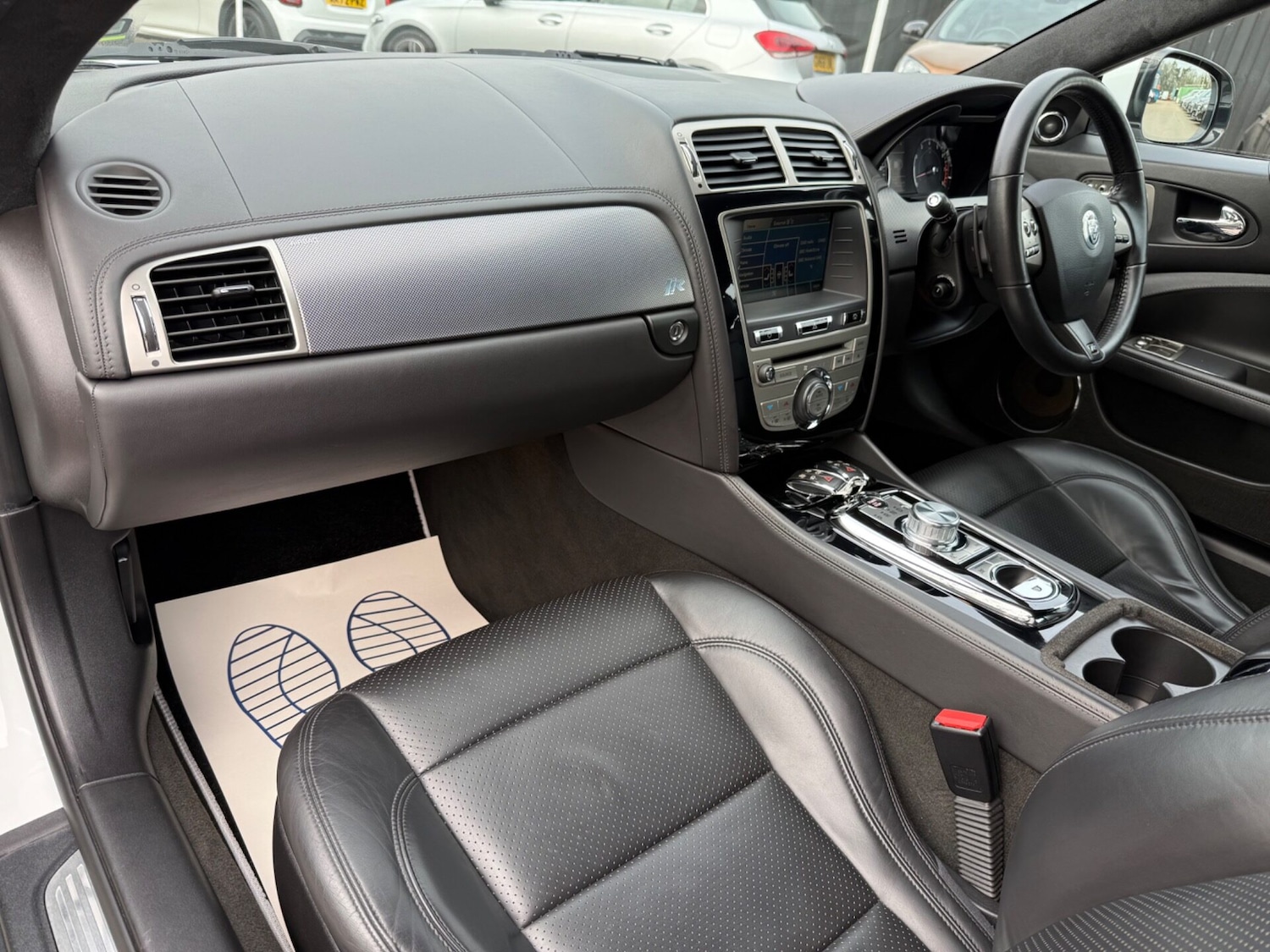 Used Jaguar XK 2010 for sale - 78001624: Photo 14