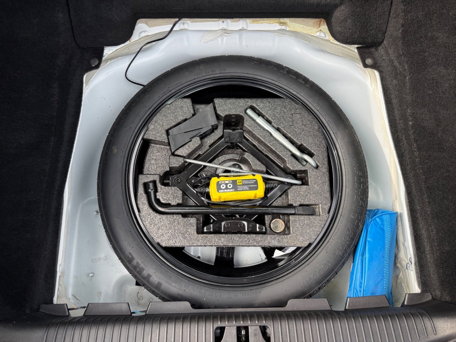 Used Jaguar XK 2010 for sale - 78001624: Photo 48