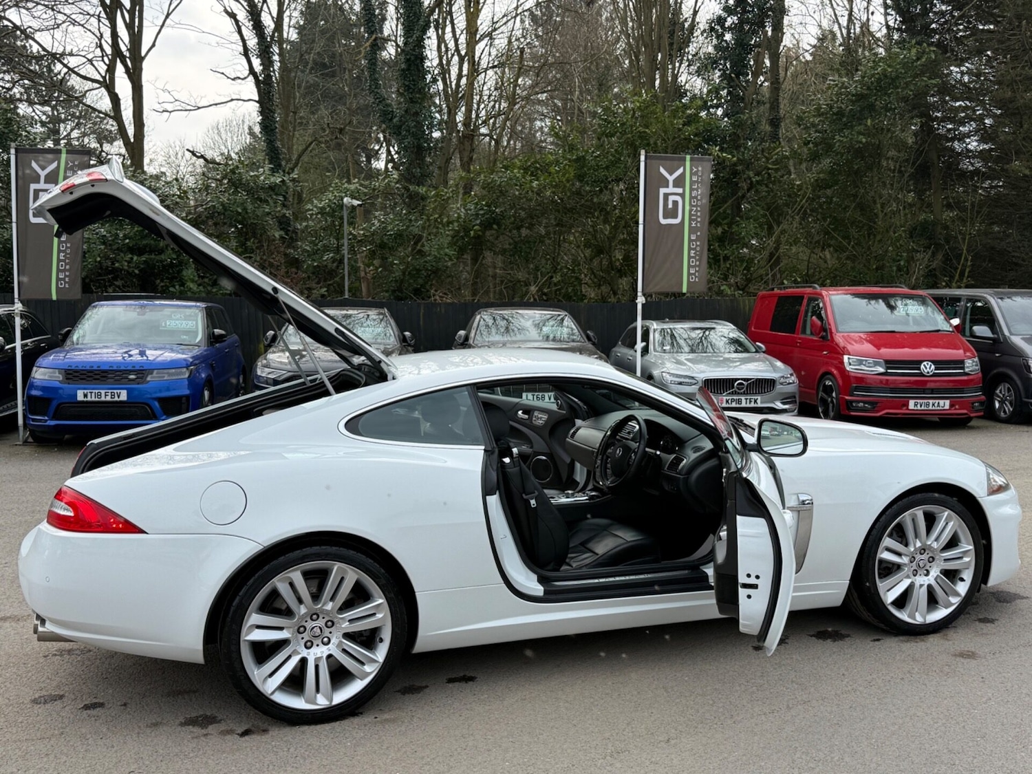 Used Jaguar XK 2010 for sale - 78001624: Photo 8