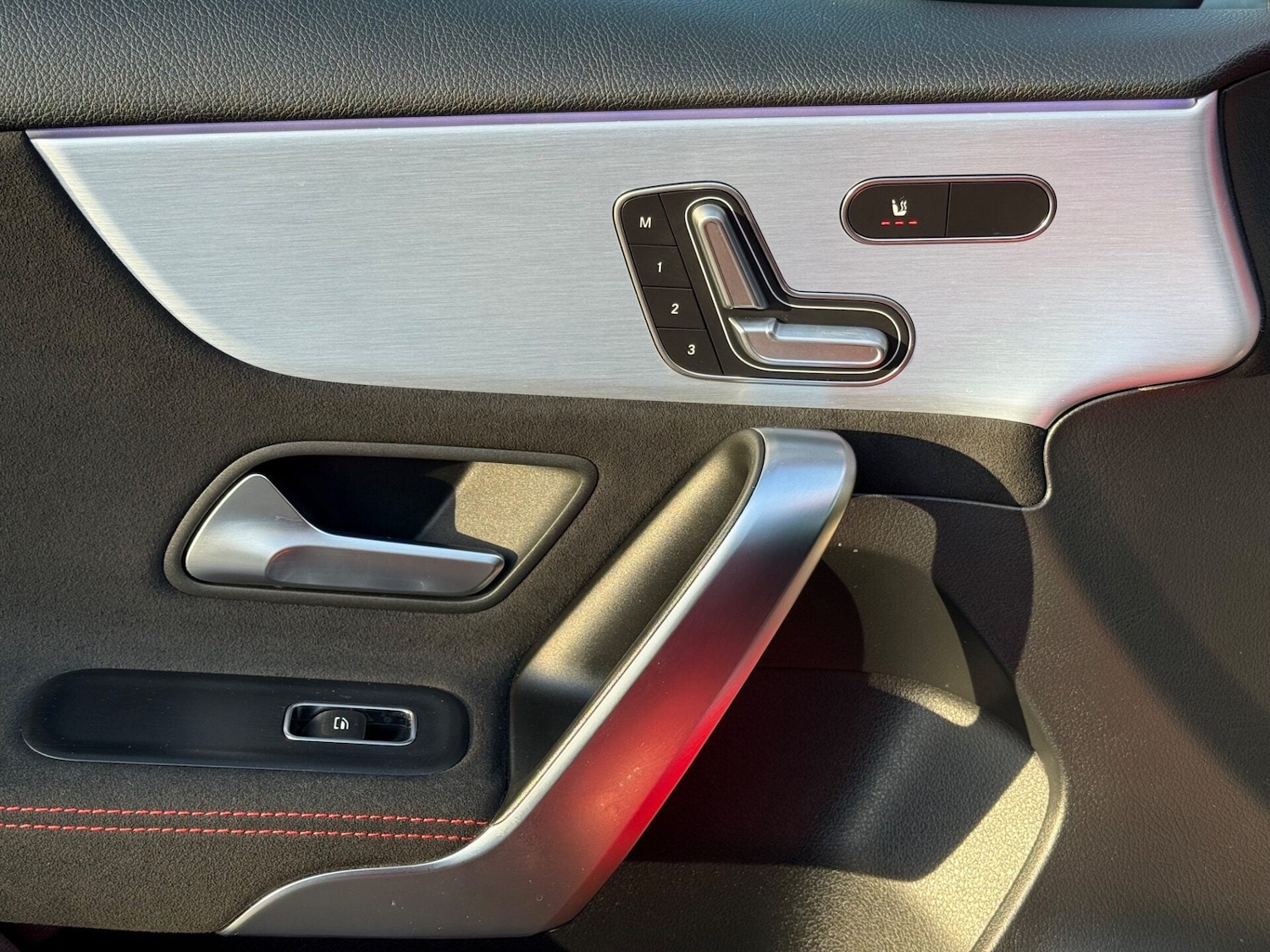 Used Mercedes-Benz A-Class 2018 for sale - 76844877: Photo 27