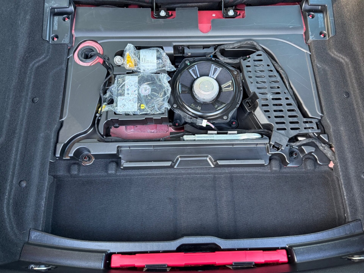 Used Mercedes-Benz A-Class 2018 for sale - 76844877: Photo 64