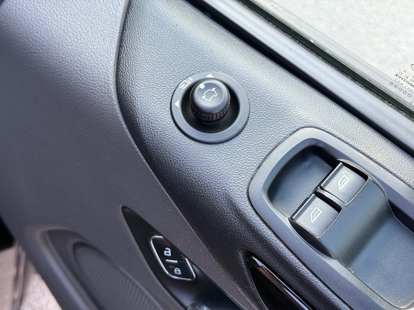 Used Ford Transit Custom 2022 for sale - 75497385: Photo 28