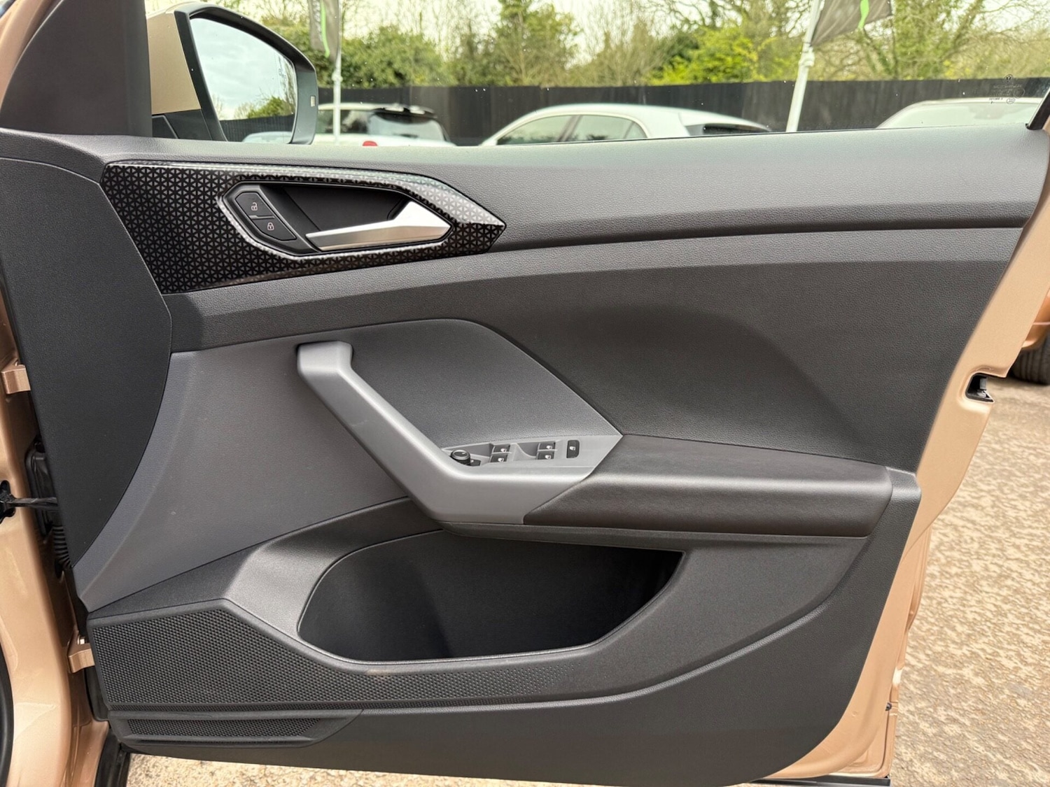 Used Volkswagen T-Cross 2019 for sale - 78133143: Photo 34