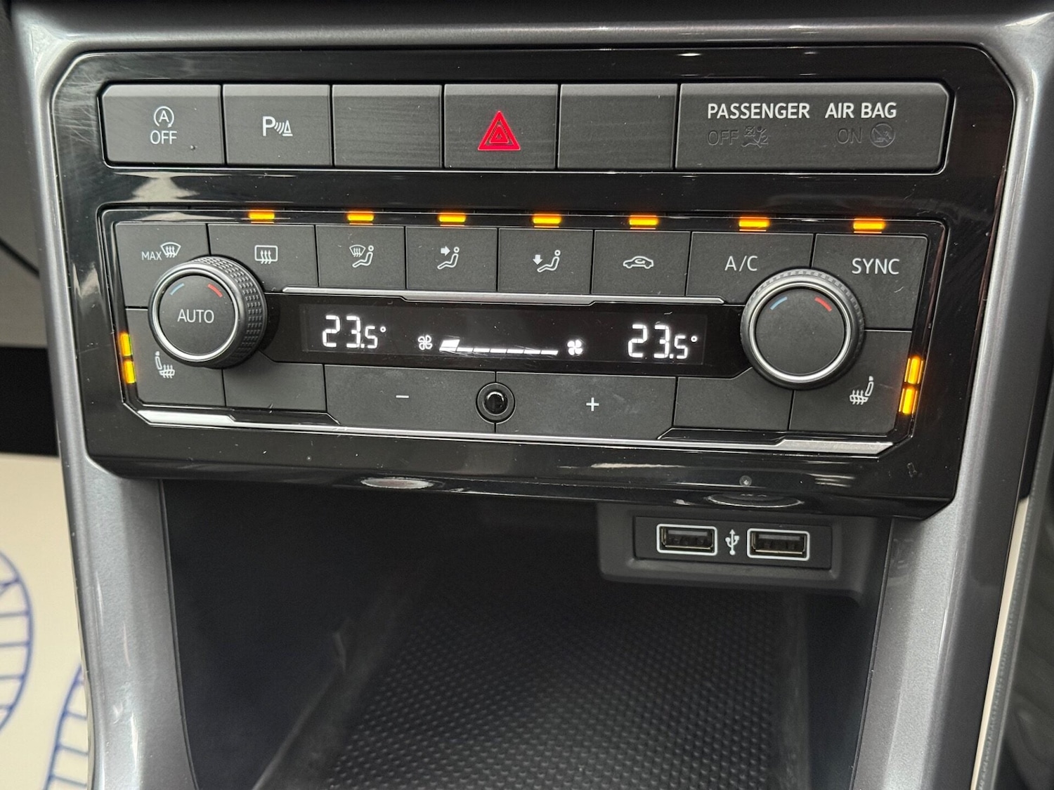 Used Volkswagen T-Cross 2019 for sale - 78133143: Photo 41