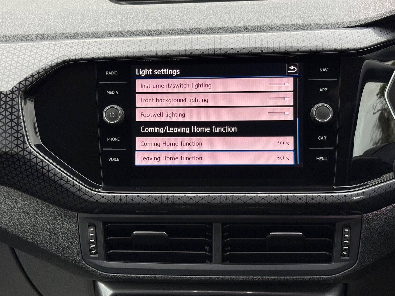 Used Volkswagen T-Cross 2019 for sale - 78133143: Photo 42