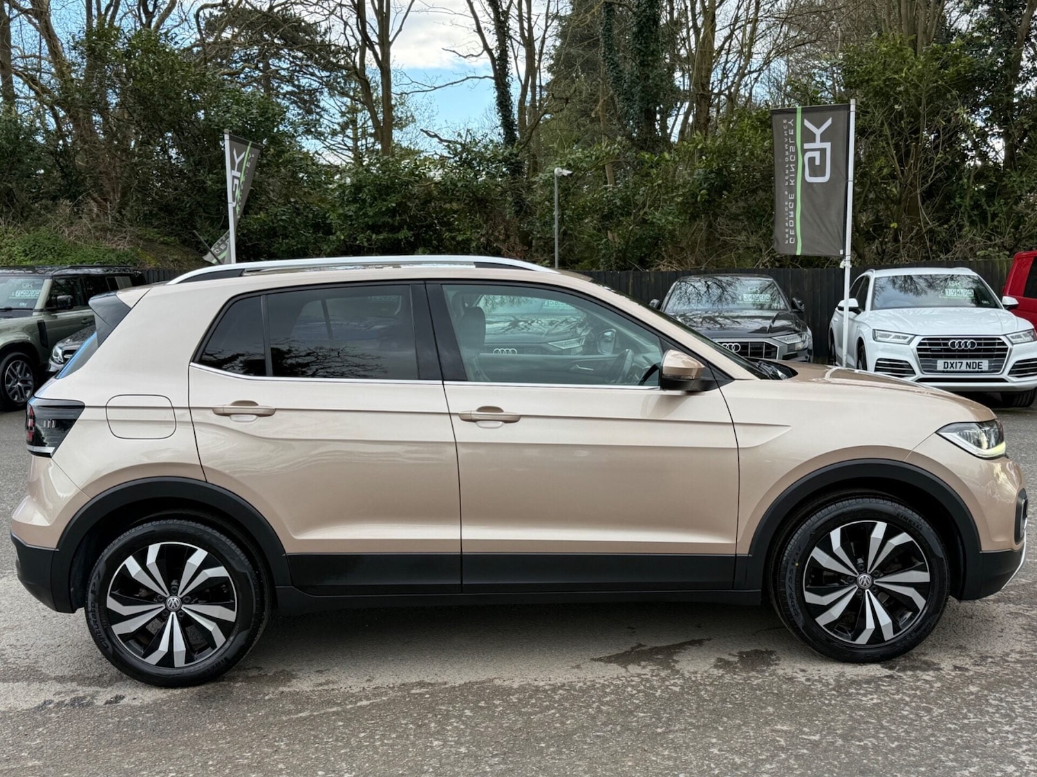 Used Volkswagen T-Cross 2019 for sale - 78133143: Photo 6