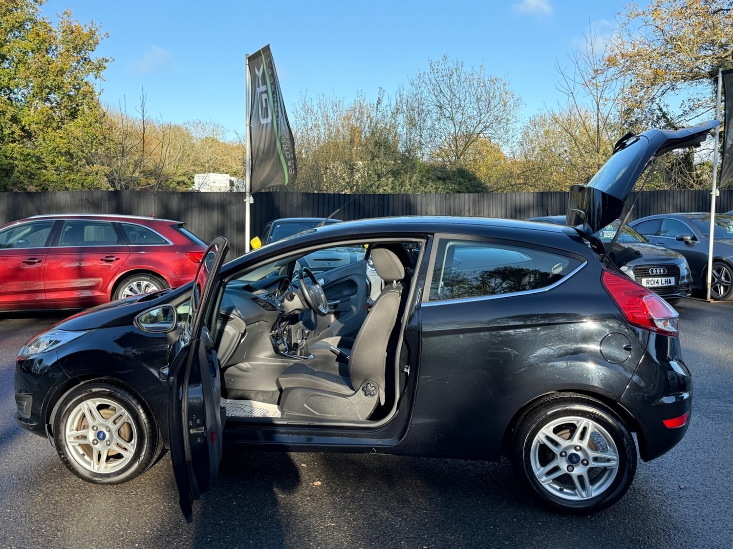 Used Ford Fiesta 2013 for sale - 76706017: Photo 16