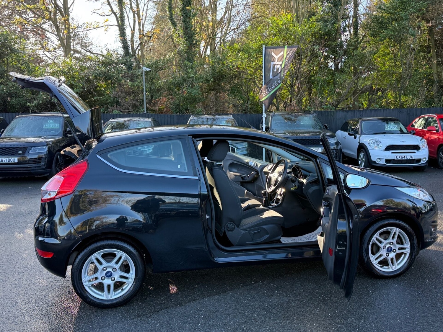 Used Ford Fiesta 2013 for sale - 76706017: Photo 17