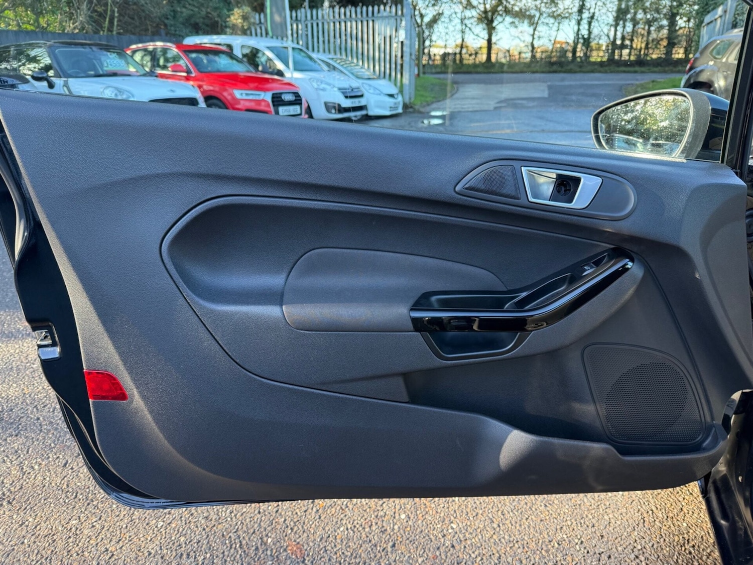 Used Ford Fiesta 2013 for sale - 76706017: Photo 22