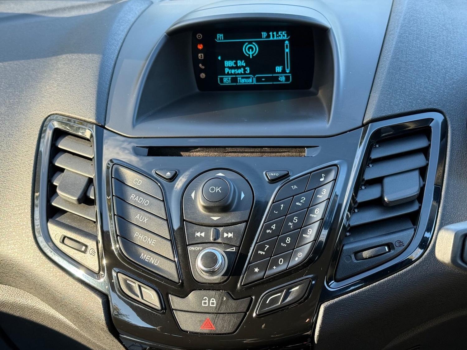 Used Ford Fiesta 2013 for sale - 76706017: Photo 29