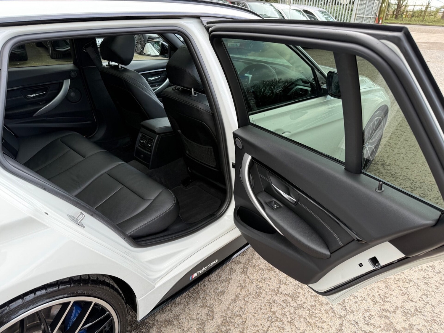 Used BMW 3 Series 2019 for sale - 78060559: Photo 28