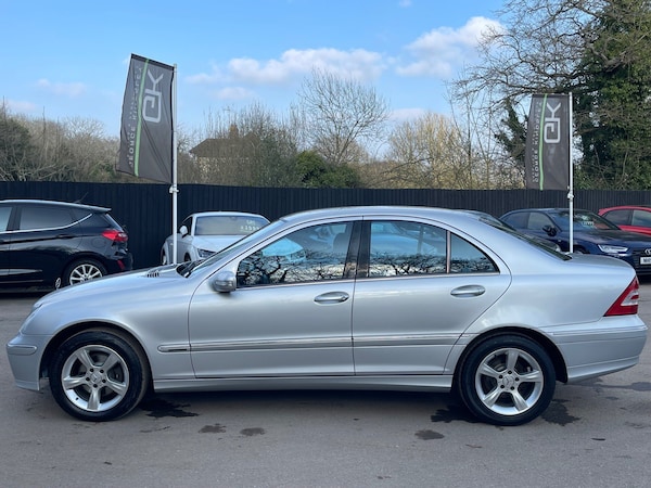 Used Mercedes-Benz C-Class 2007 for sale - 74817275: Photo 12