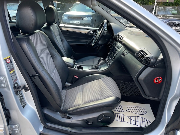 Used Mercedes-Benz C-Class 2007 for sale - 74817275: Photo 15