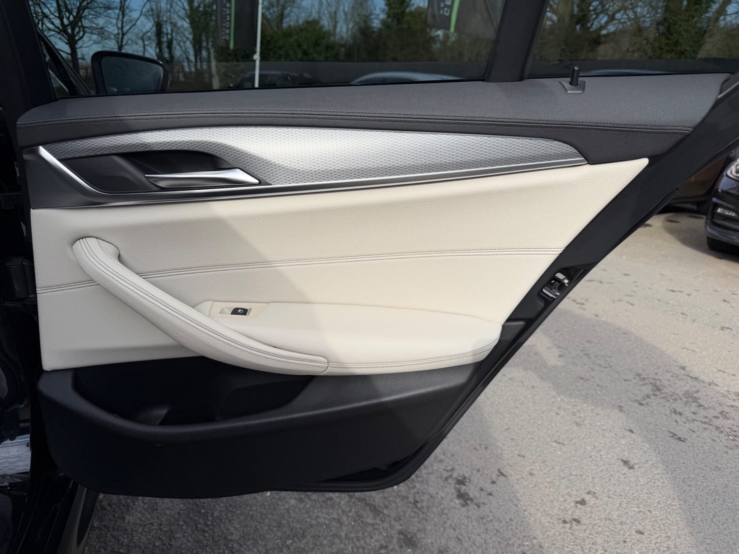 Used BMW 5 Series 2019 for sale - 77744463: Photo 28