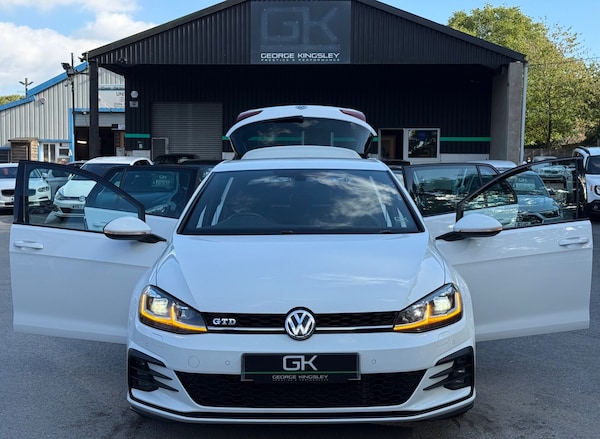 Used Volkswagen Golf 2018 for sale - 76133792: Photo 18