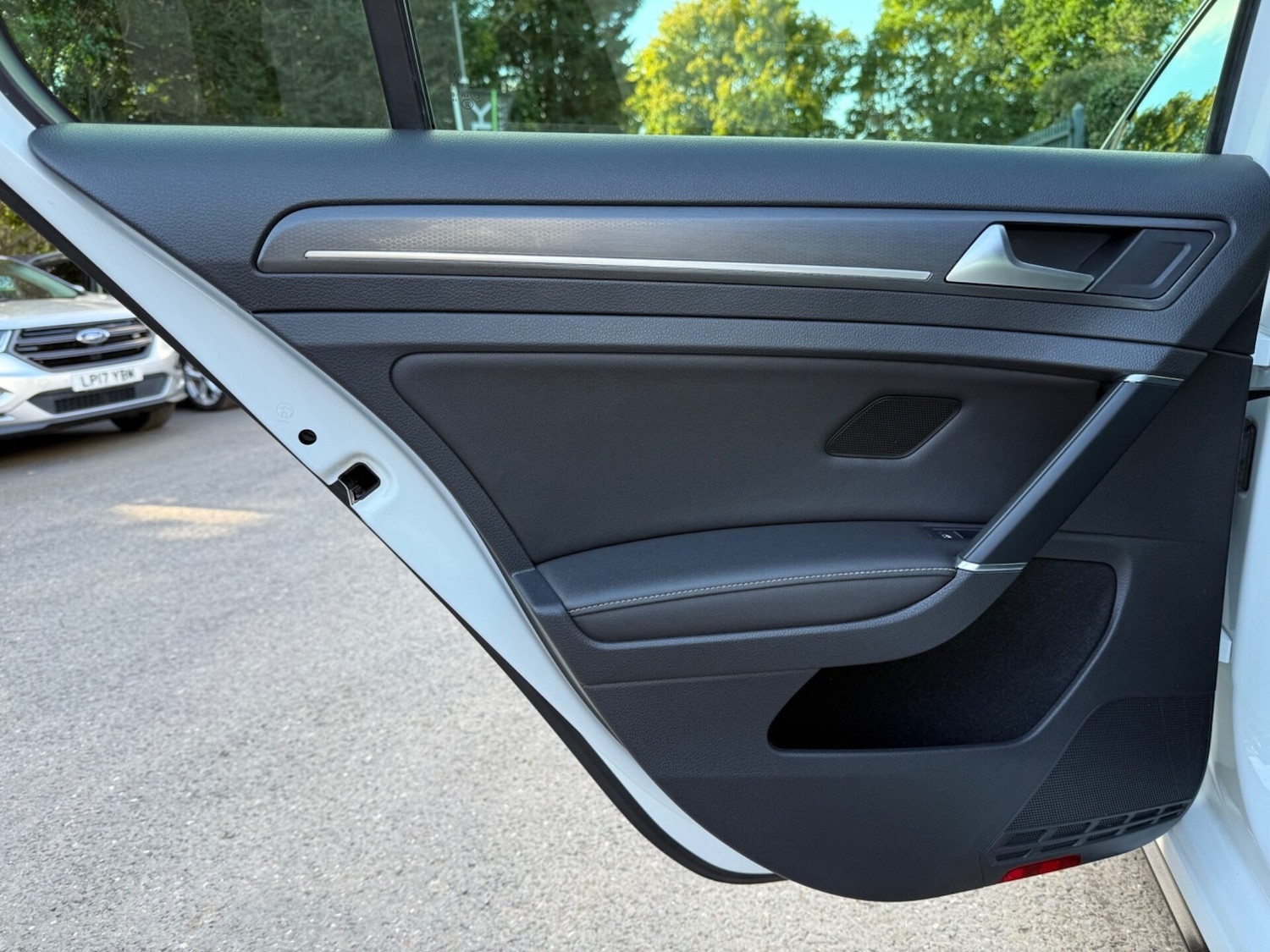 Used Volkswagen Golf 2018 for sale - 76133792: Photo 29