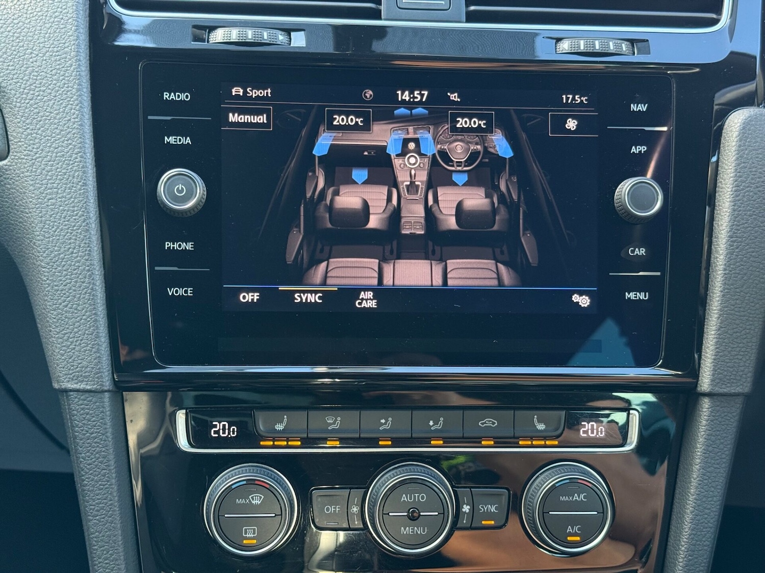 Used Volkswagen Golf 2018 for sale - 76133792: Photo 37