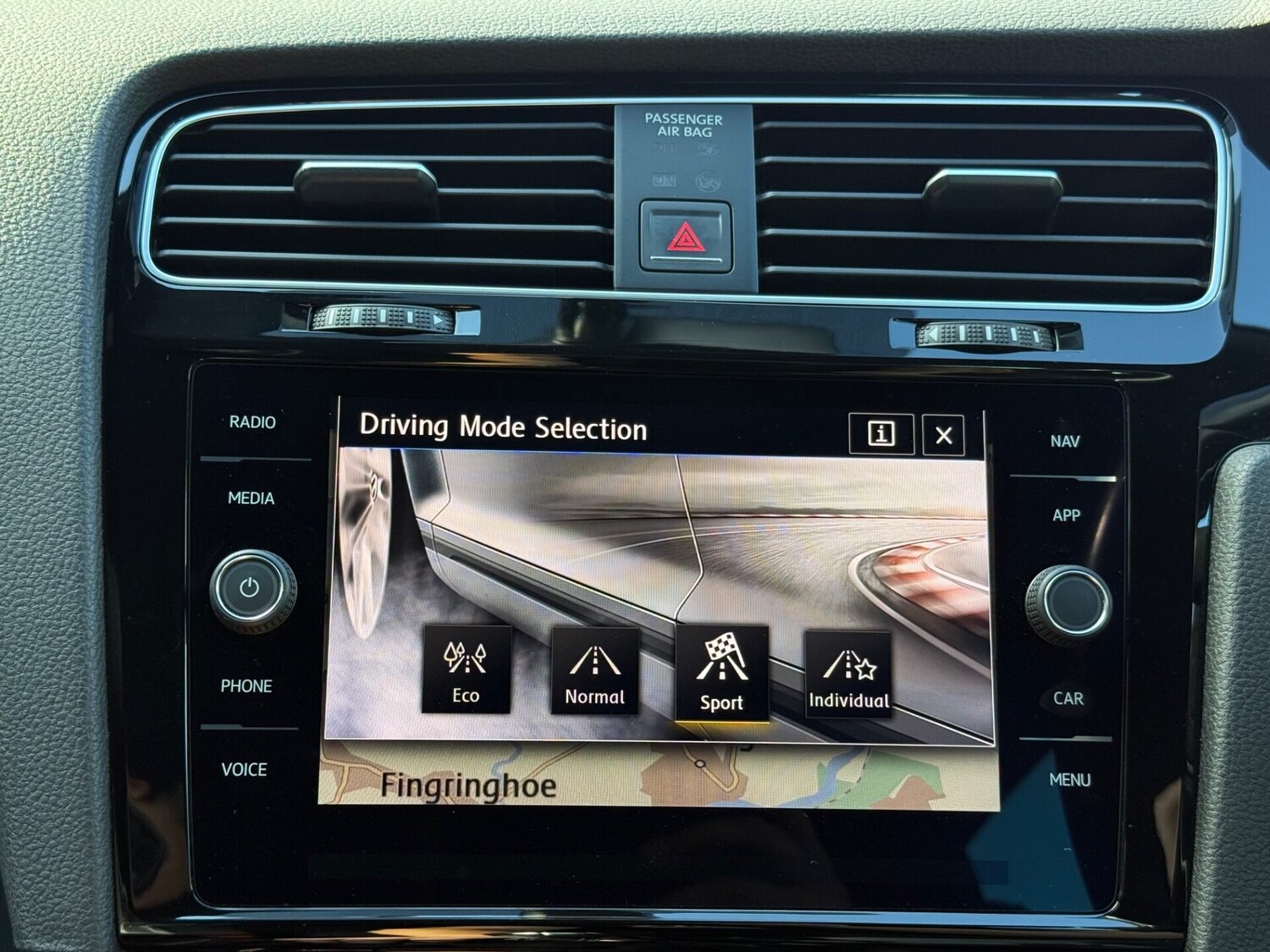 Used Volkswagen Golf 2018 for sale - 76133792: Photo 38