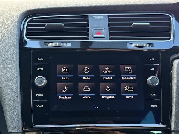 Used Volkswagen Golf 2018 for sale - 76133792: Photo 39