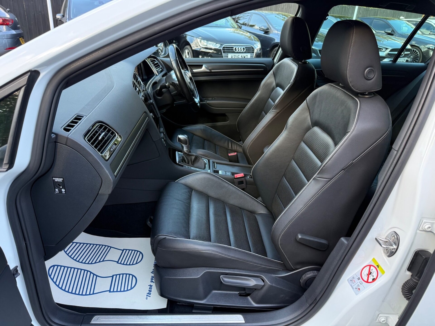 Used Volkswagen Golf 2018 for sale - 76133792: Photo 4