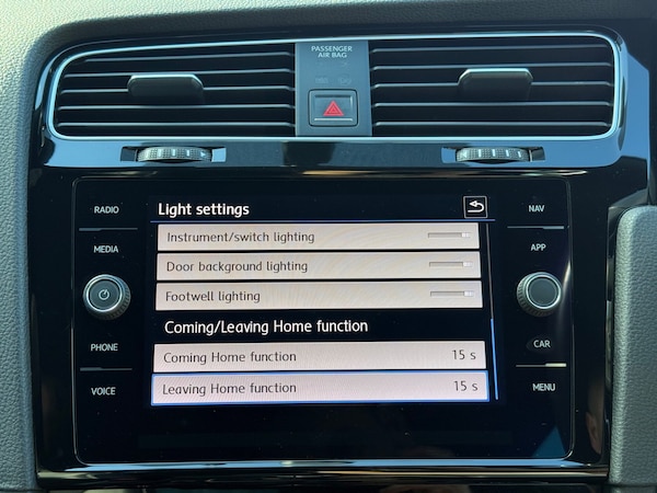 Used Volkswagen Golf 2018 for sale - 76133792: Photo 40