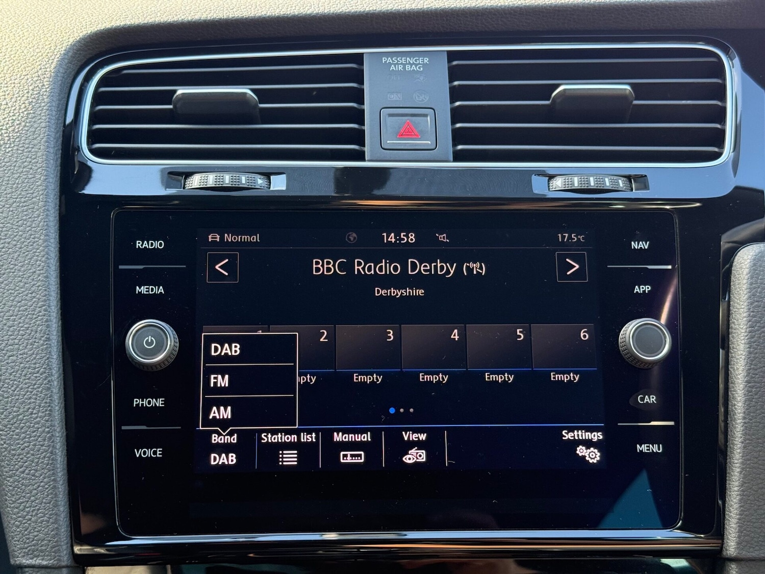 Used Volkswagen Golf 2018 for sale - 76133792: Photo 42