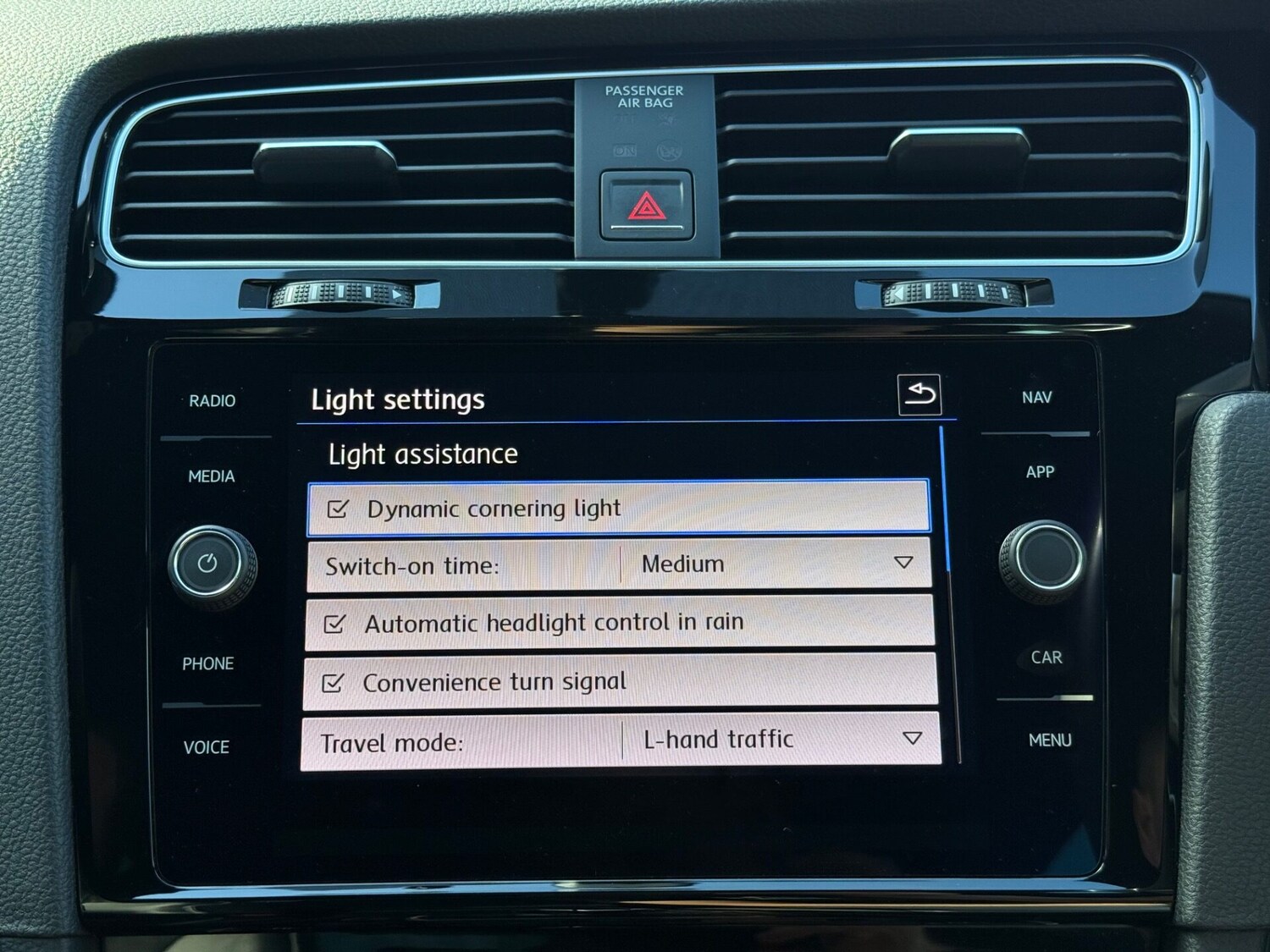 Used Volkswagen Golf 2018 for sale - 76133792: Photo 50