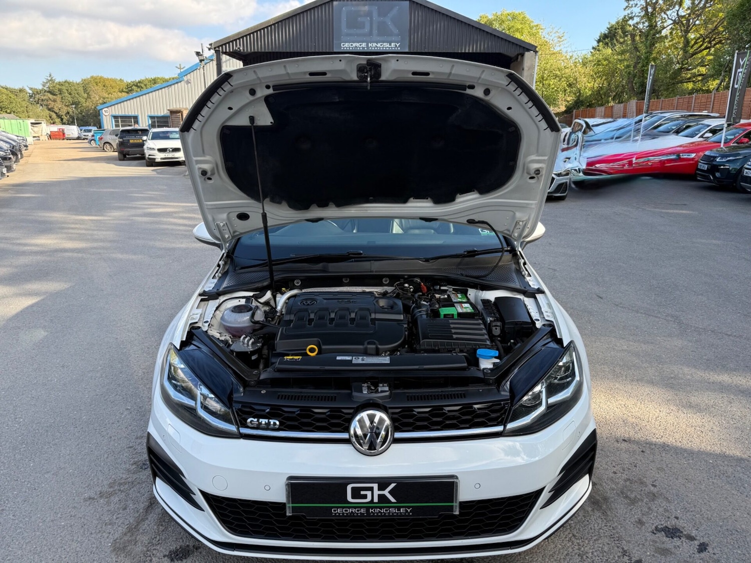 Used Volkswagen Golf 2018 for sale - 76133792: Photo 51
