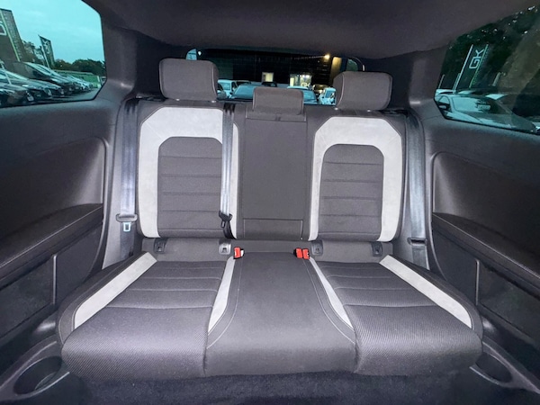 Used Volkswagen Golf 2015 for sale - 76304994: Photo 15