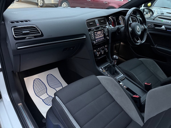 Used Volkswagen Golf 2015 for sale - 76304994: Photo 25