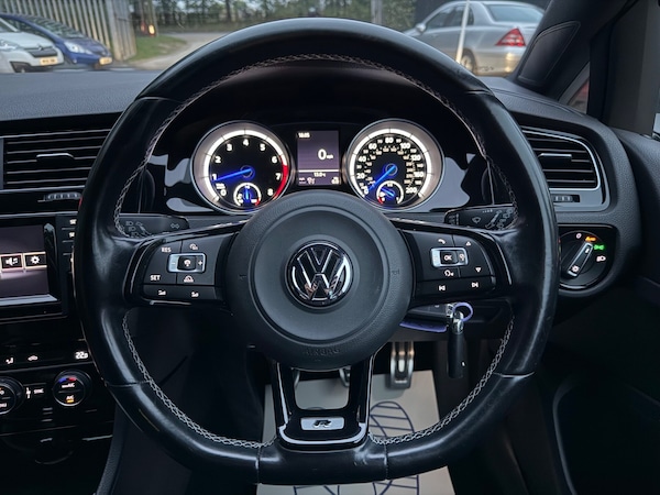 Used Volkswagen Golf 2015 for sale - 76304994: Photo 6