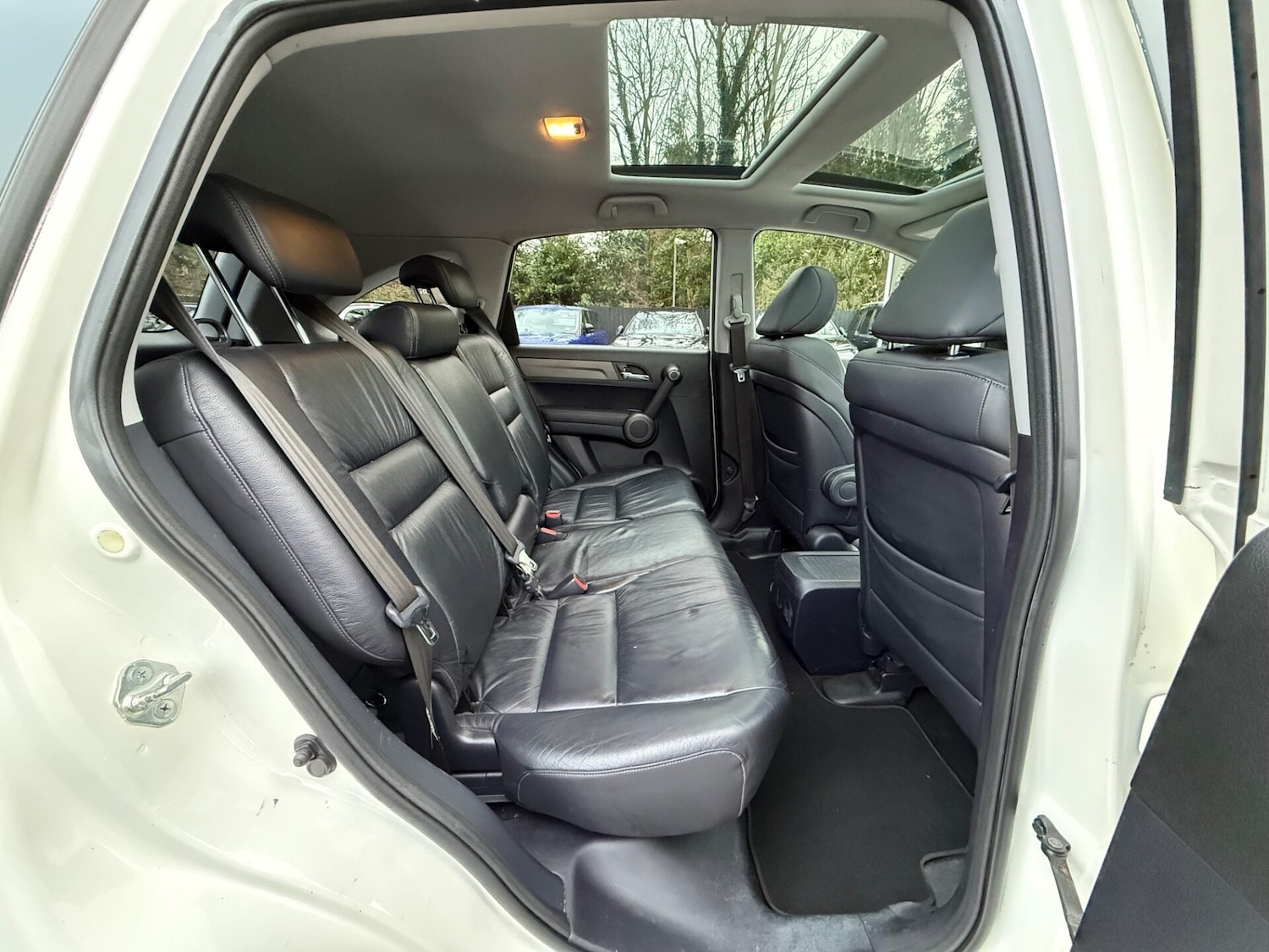 Used Honda CR-V 2011 for sale - 77602144: Photo 17