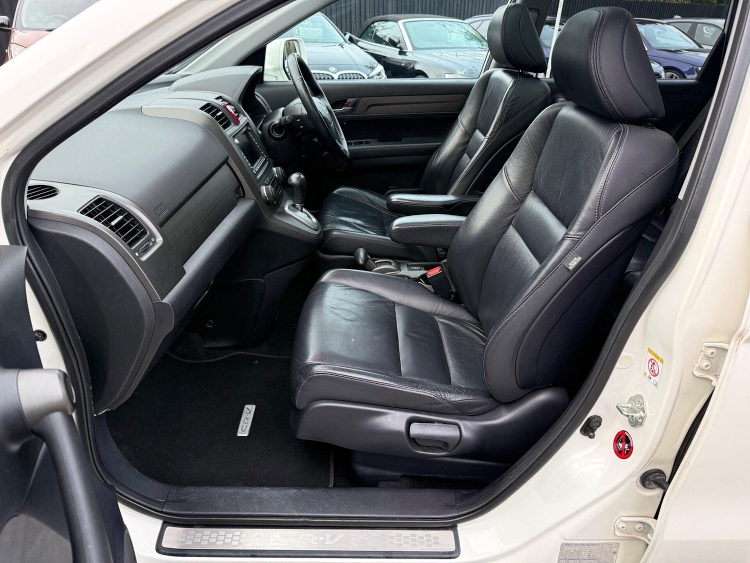 Used Honda CR-V 2011 for sale - 77602144: Photo 24