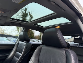 Used Honda CR-V 2011 for sale - 77602144: Photo