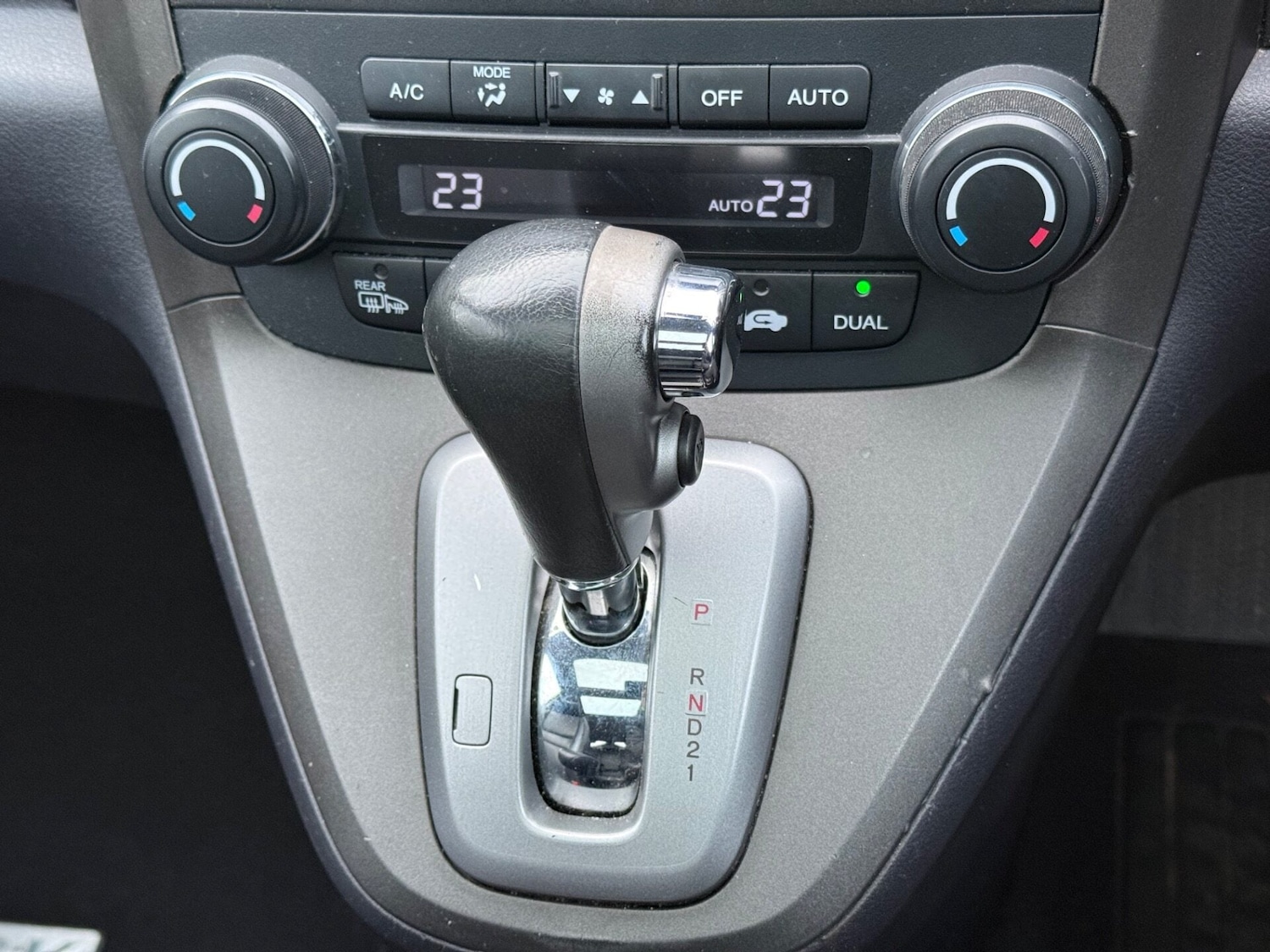 Used Honda CR-V 2011 for sale - 77602144: Photo 4