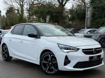 2022 (22) - ULTIMATE TURBO AUTOMATIC - ONE OWNER FROM NEW 5-Door