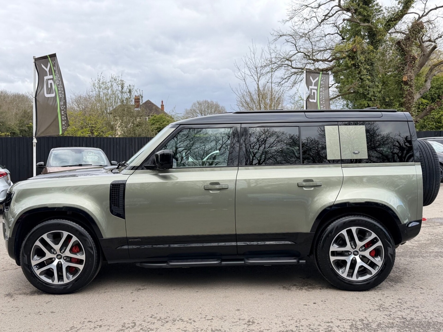 Used Land Rover Defender 2024 for sale - 78077978: Photo 11