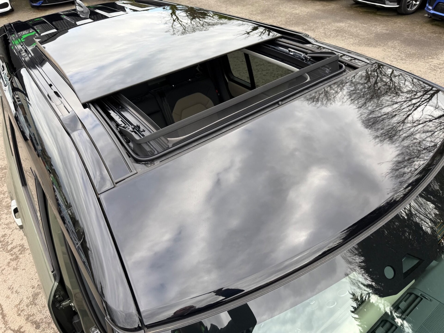 Used Land Rover Defender 2024 for sale - 78077978: Photo 15