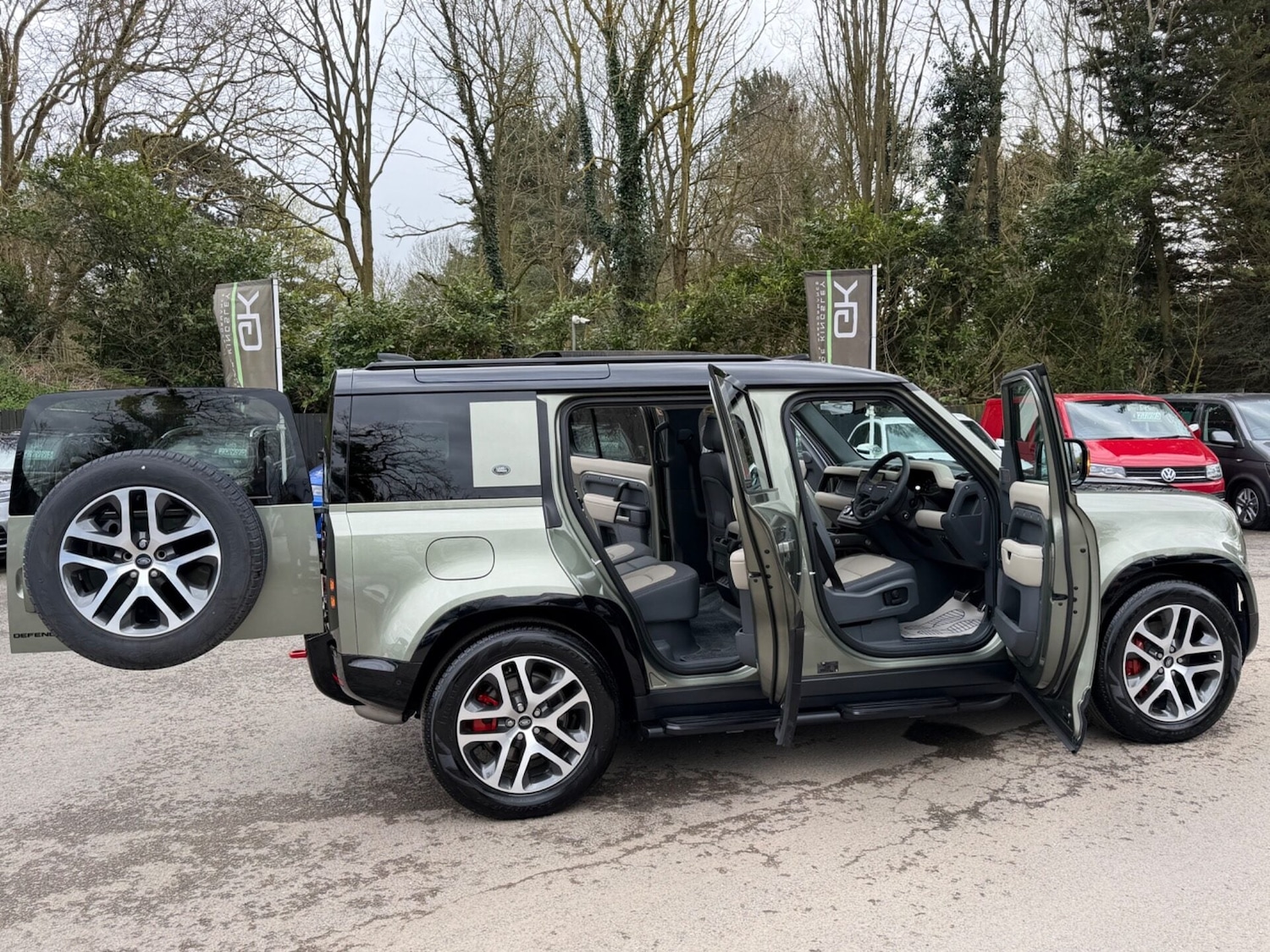 Used Land Rover Defender 2024 for sale - 78077978: Photo 20