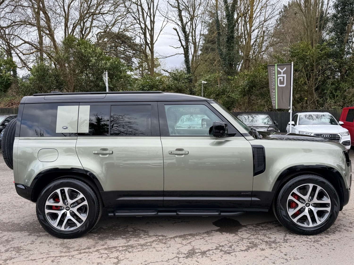 Used Land Rover Defender 2024 for sale - 78077978: Photo 6