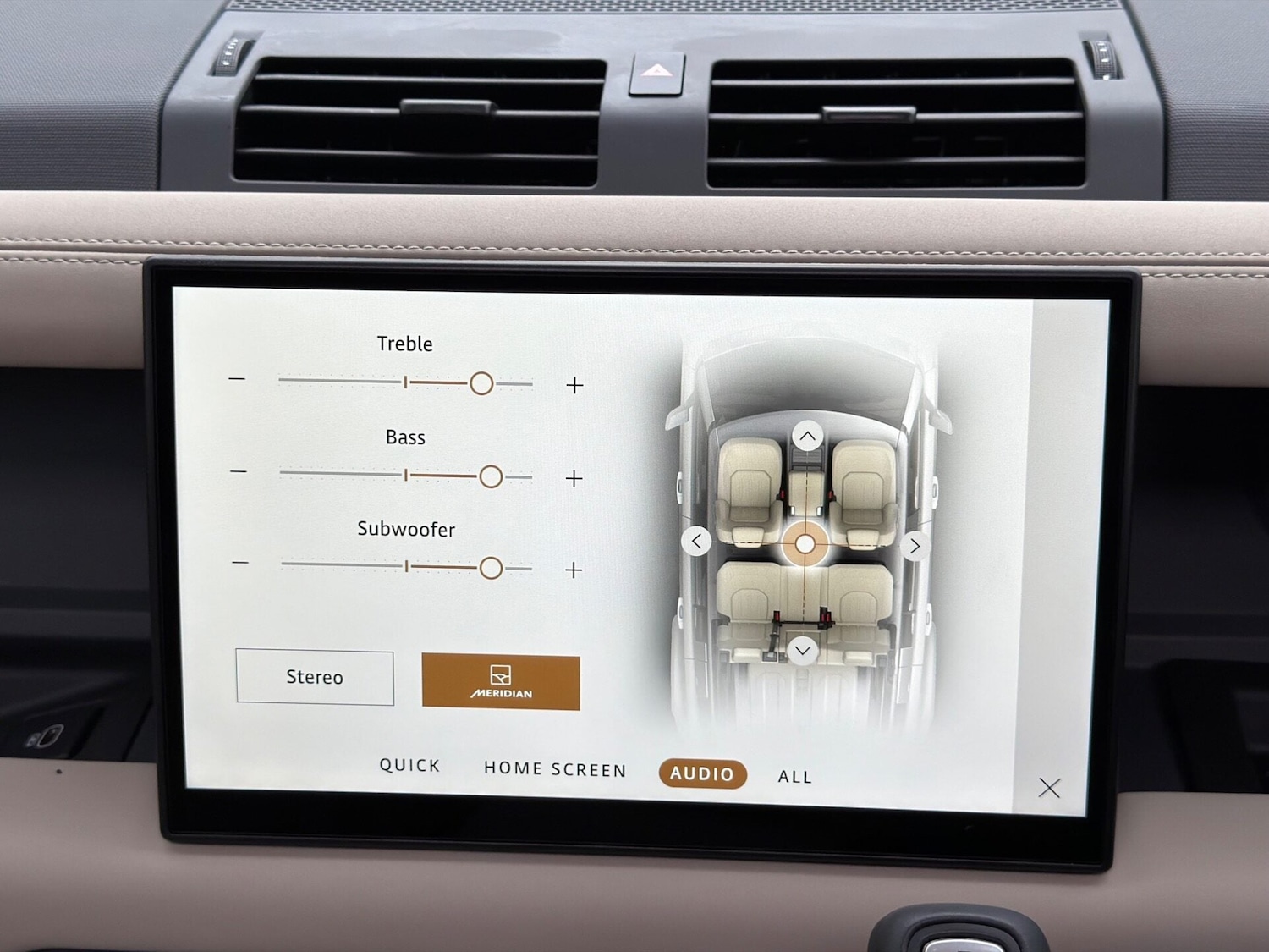 Used Land Rover Defender 2024 for sale - 78077978: Photo 64