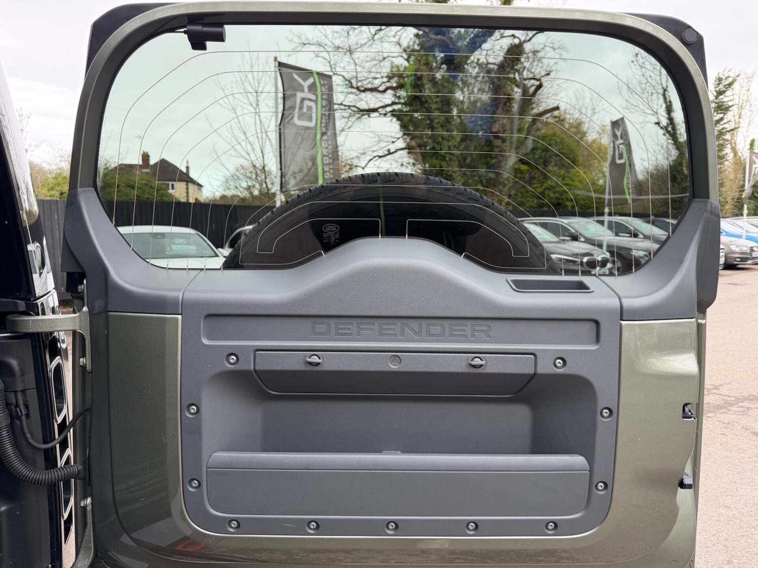 Used Land Rover Defender 2024 for sale - 78077978: Photo 75