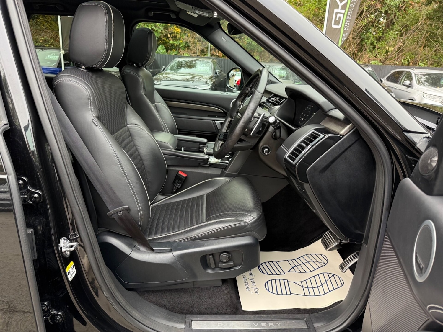 Used Land Rover Discovery 2018 for sale - 76631169: Photo 15