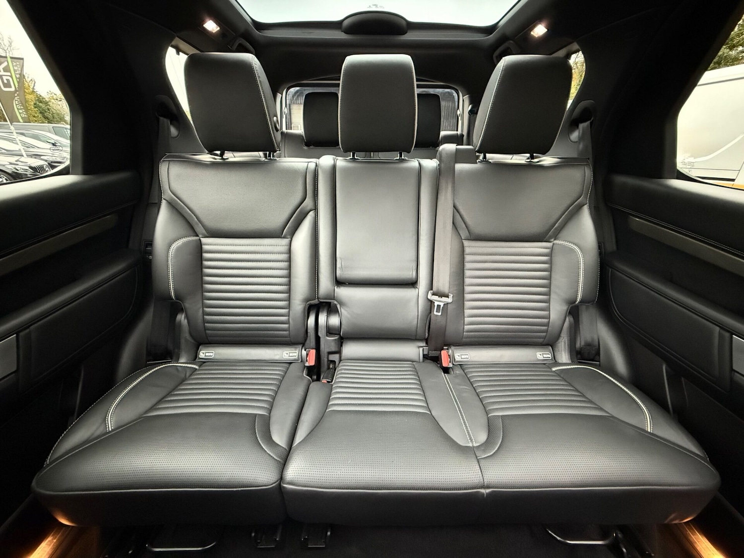 Used Land Rover Discovery 2018 for sale - 76631169: Photo 16